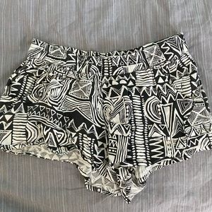 Billabong Tribal Print Short Shorts